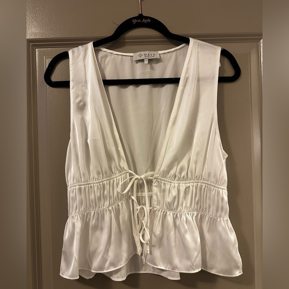 Wayf Women's Cream Sleeveless Blouse
